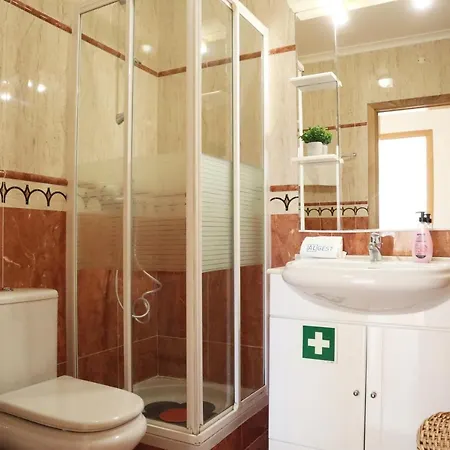 Rocha Flat By Algest بورتيماو